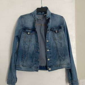Women’s jean jacket